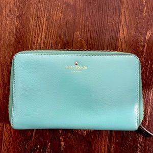 Kate Spade Travel Wallet